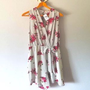 NWT Liberty Love Romper Mix Print Floral Stripe Shorts Size Large NEW